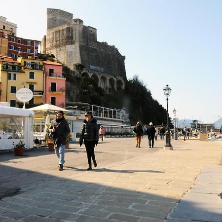 La Finestra Del Pesco Apartman Lerici Kültér fotó