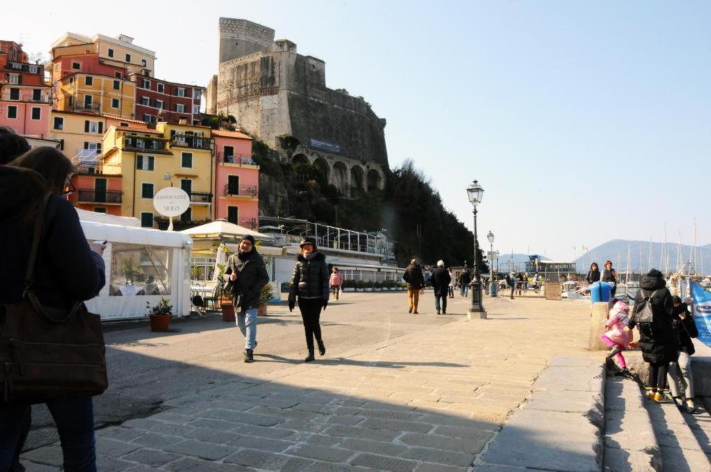 La Finestra Del Pesco Apartman Lerici Kültér fotó